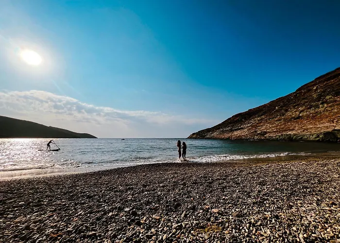 Stunning Town-house In Chora,
